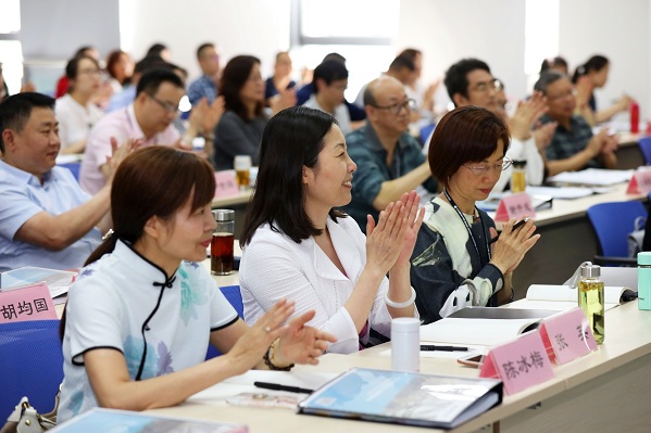 重庆市属高校和直属单位财务负责人培训班在我院顺利开班